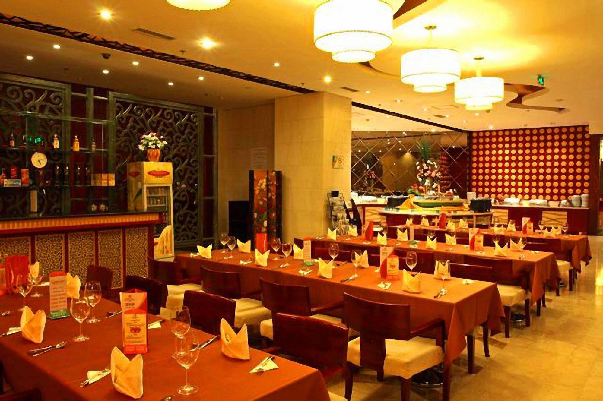 Great Tang Hotel Shanghai Bagian luar foto